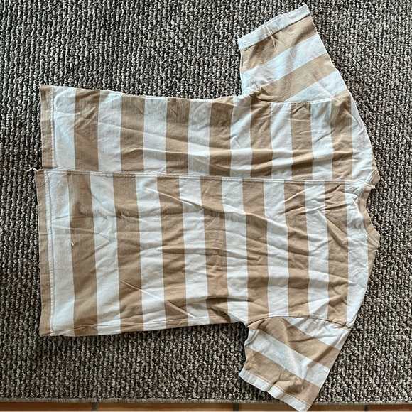 Urban Outfitters Shirt - Picture 3 of 4